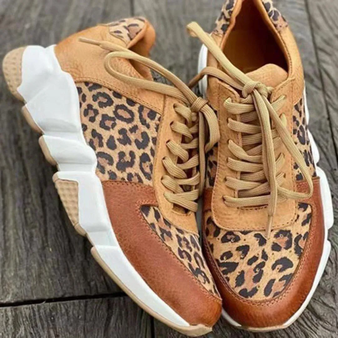 CELINE - Trendiga sneakers för kvinnor