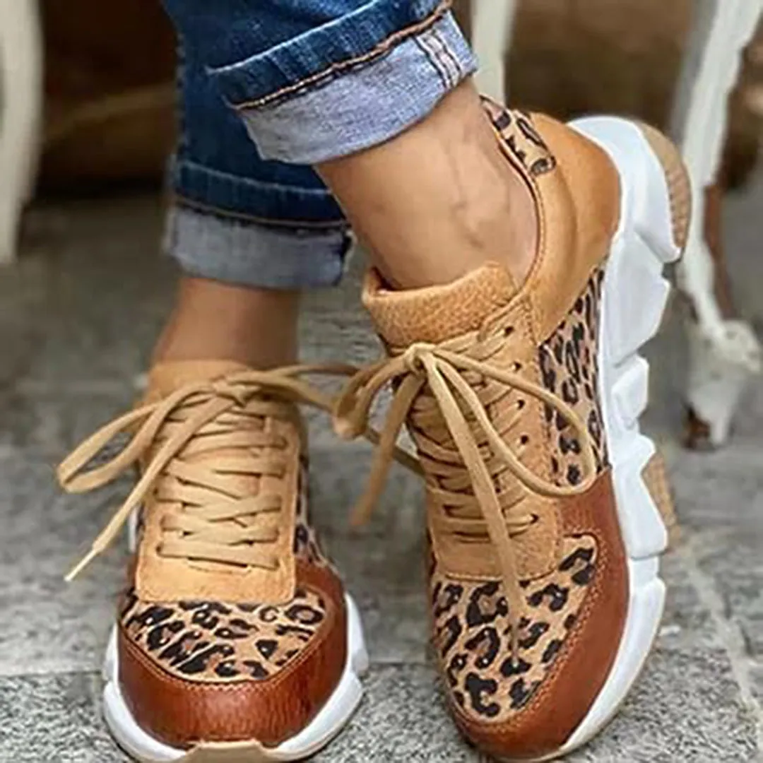 CELINE - Trendiga sneakers för kvinnor
