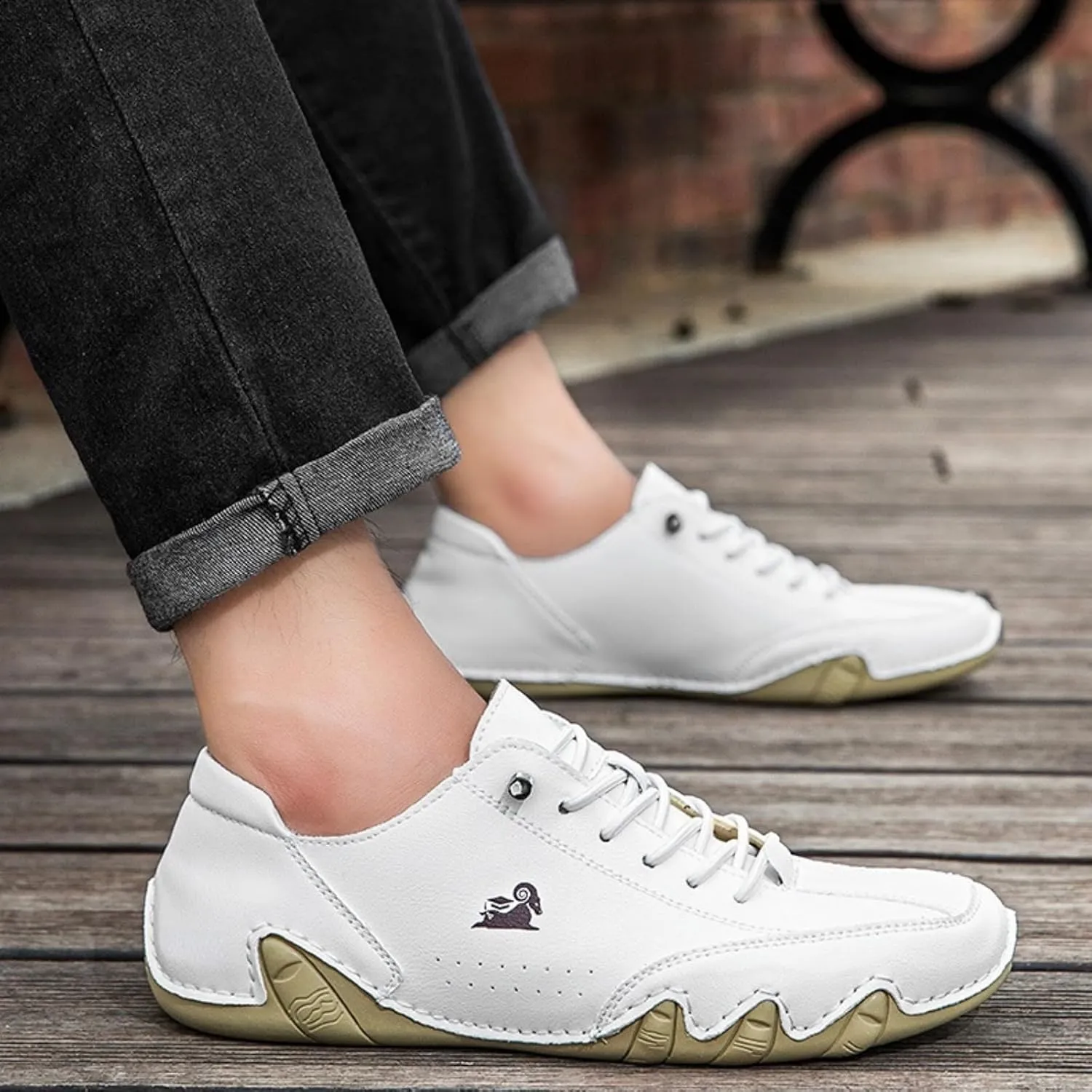 Driving Shoes for Women Casual Comfortable Slip On Shoes Anti-Slip Hiking Sports Walking Shoe Retro Lightweight Outdoor Breathable Sneakers Fashion Sneaker
