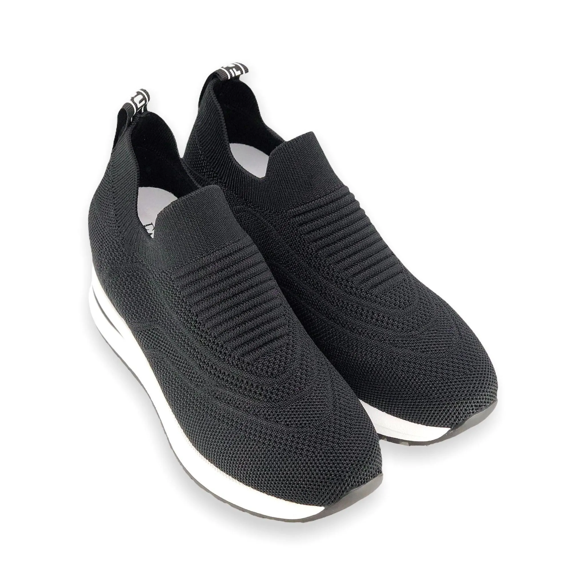 Hidden Heels Sneaker