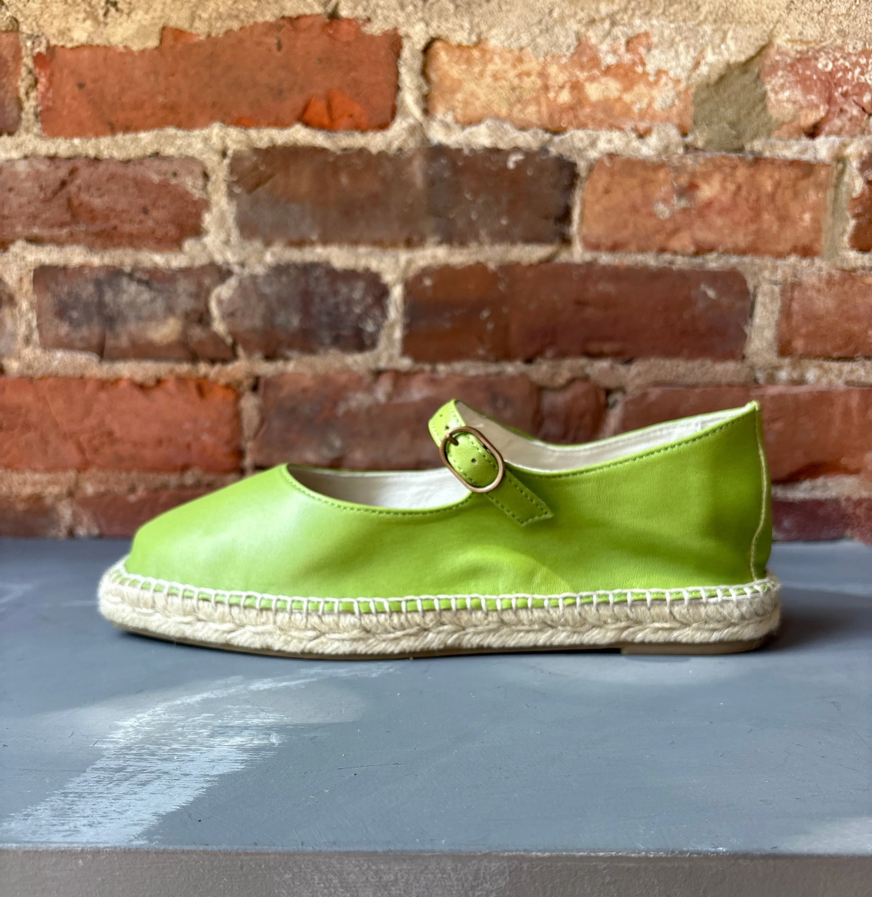 Intentionally Blank Rafa Mary Jane Espadrille - Apple