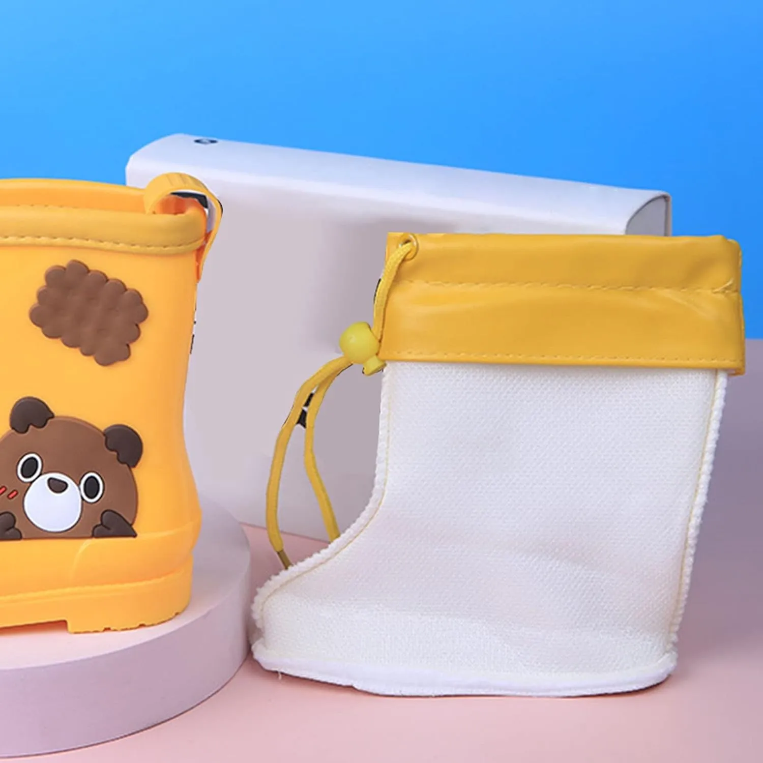 Kids Rain Boots Rubber Waterproof Toddler Rain Boots Cute Bear Cartoon Boys Girls Mud Boots Water Shoes Lightwight