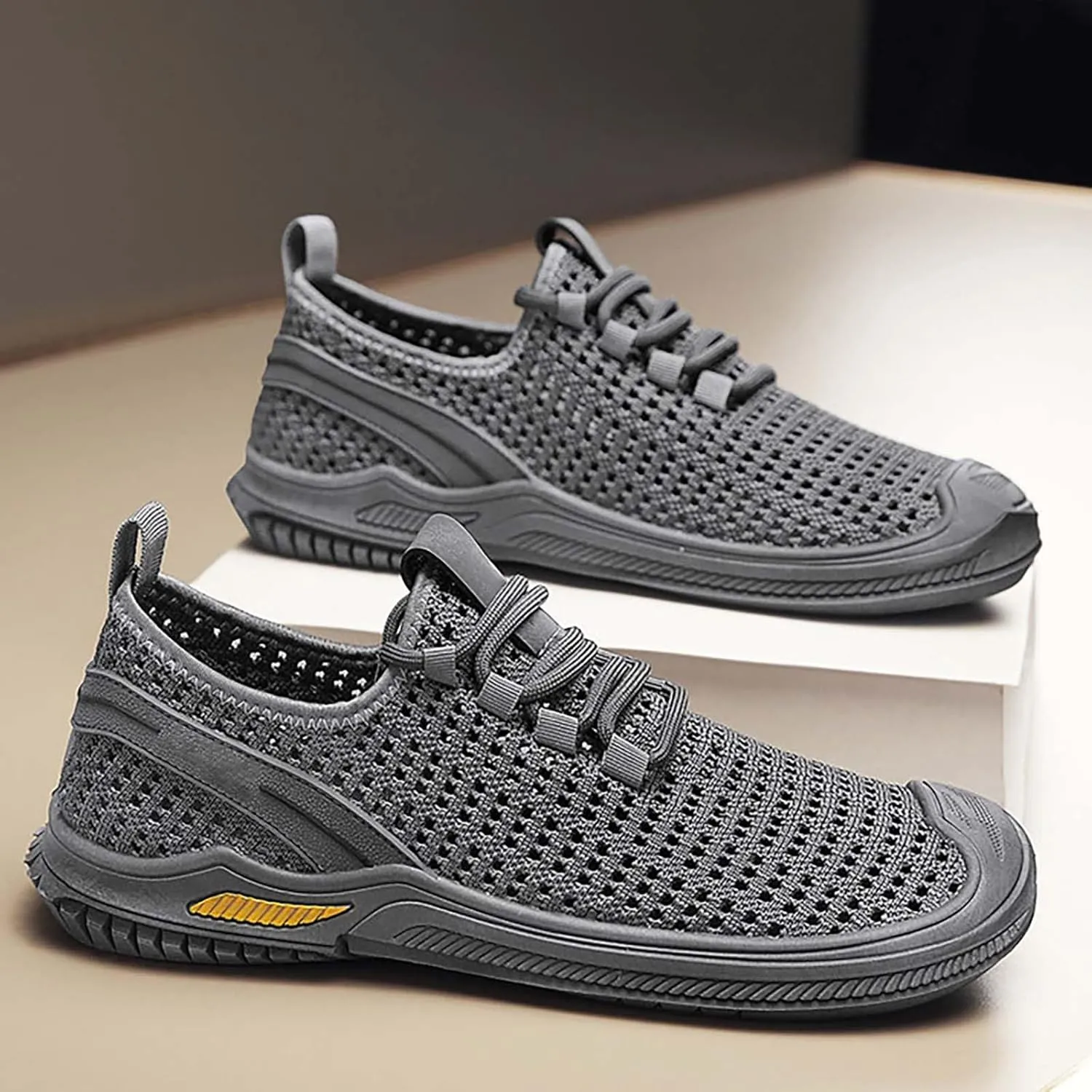 Men's Outdoor Casual Shoes Mesh Shoes Non Slip Breathable Sports Hiking Shoes Travel Hiking Shoes mens sandlas