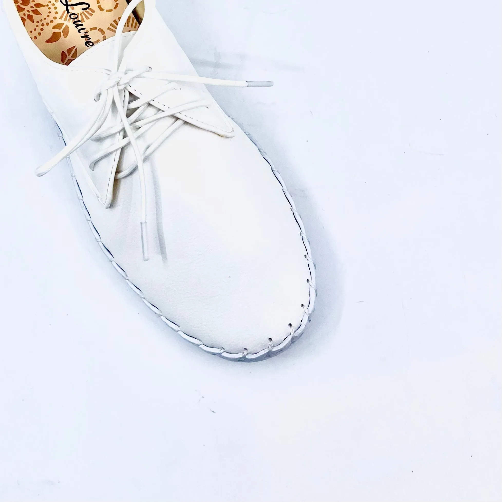 Mike sneaker