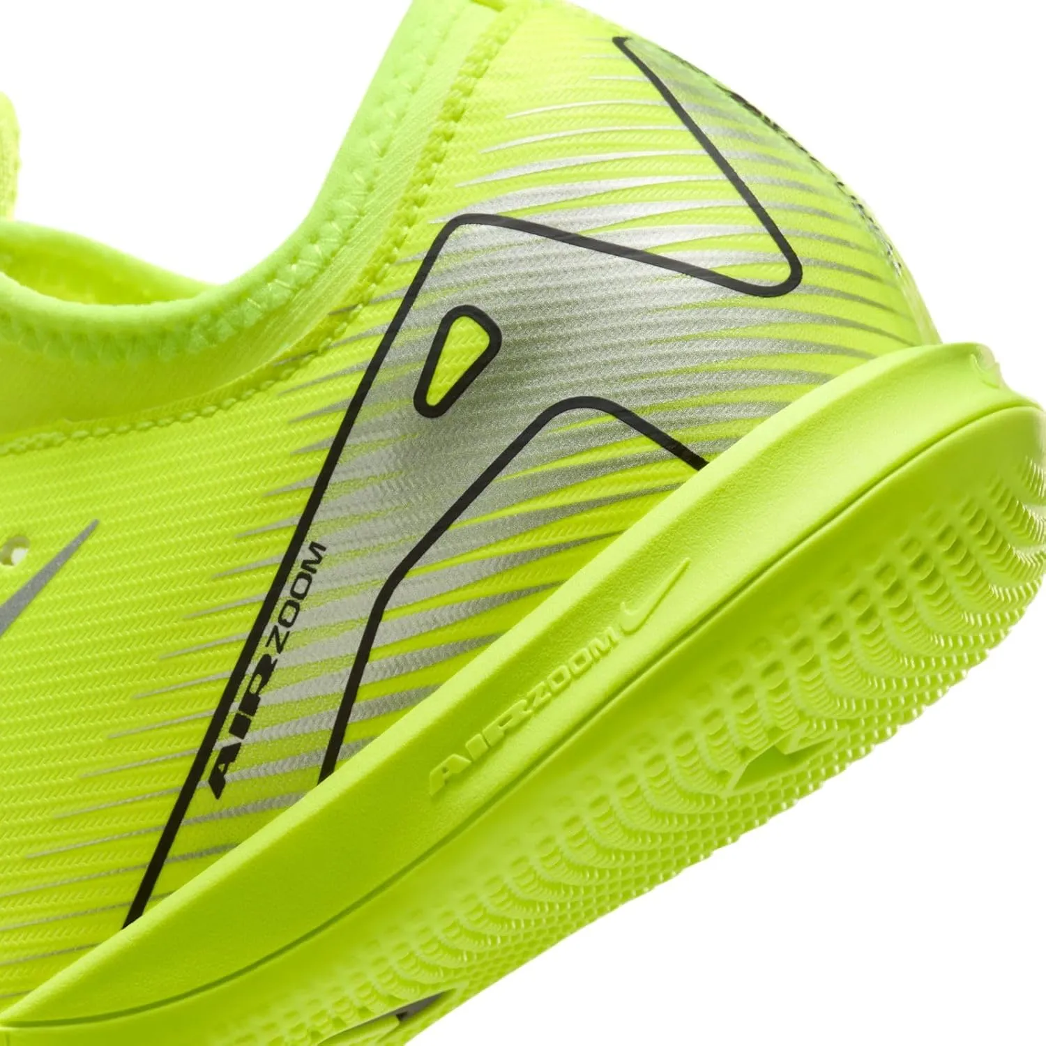 Nike Jr. Mercurial Vapor 16 Academy Little/Big Kids' IC Low-Top Soccer Shoes (FQ8411-700, Volt/Black)