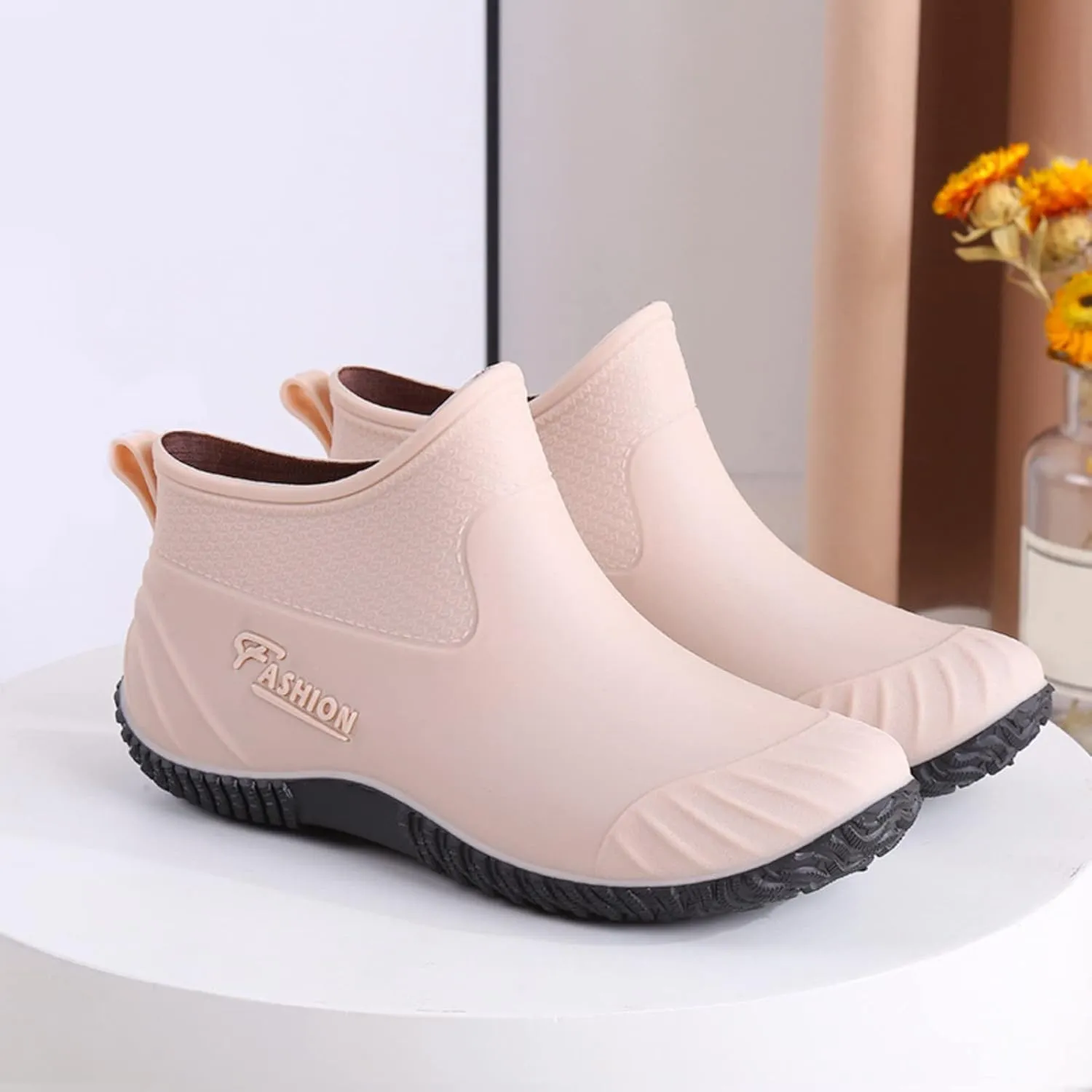 Rain Boots Women Women's Ankle Rain Boots Waterproof Garden Shoes Rubber Rain Shoes for Hunting Gardening Farming