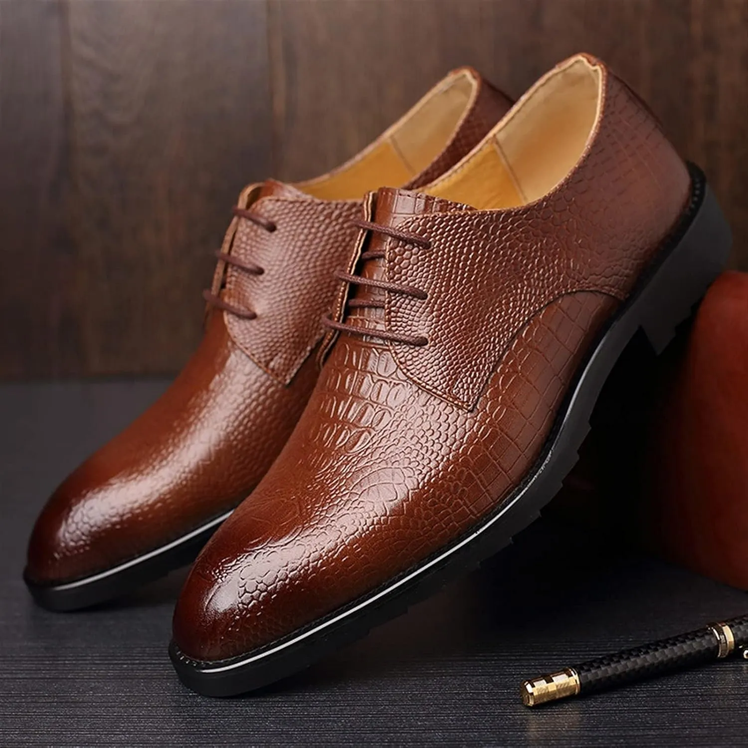 Single Season Formal Shoes for Men Lace Up Crocodile Embossed Burnish Round Toe Vegan Leather Anti-Slip Non Slip Rubber Sole Block Heel Low Top Business Very Popular Among Young People