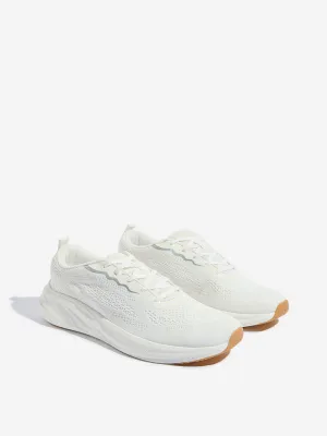 SOLEPLAY White Knit Design Lace-Up Sneakers