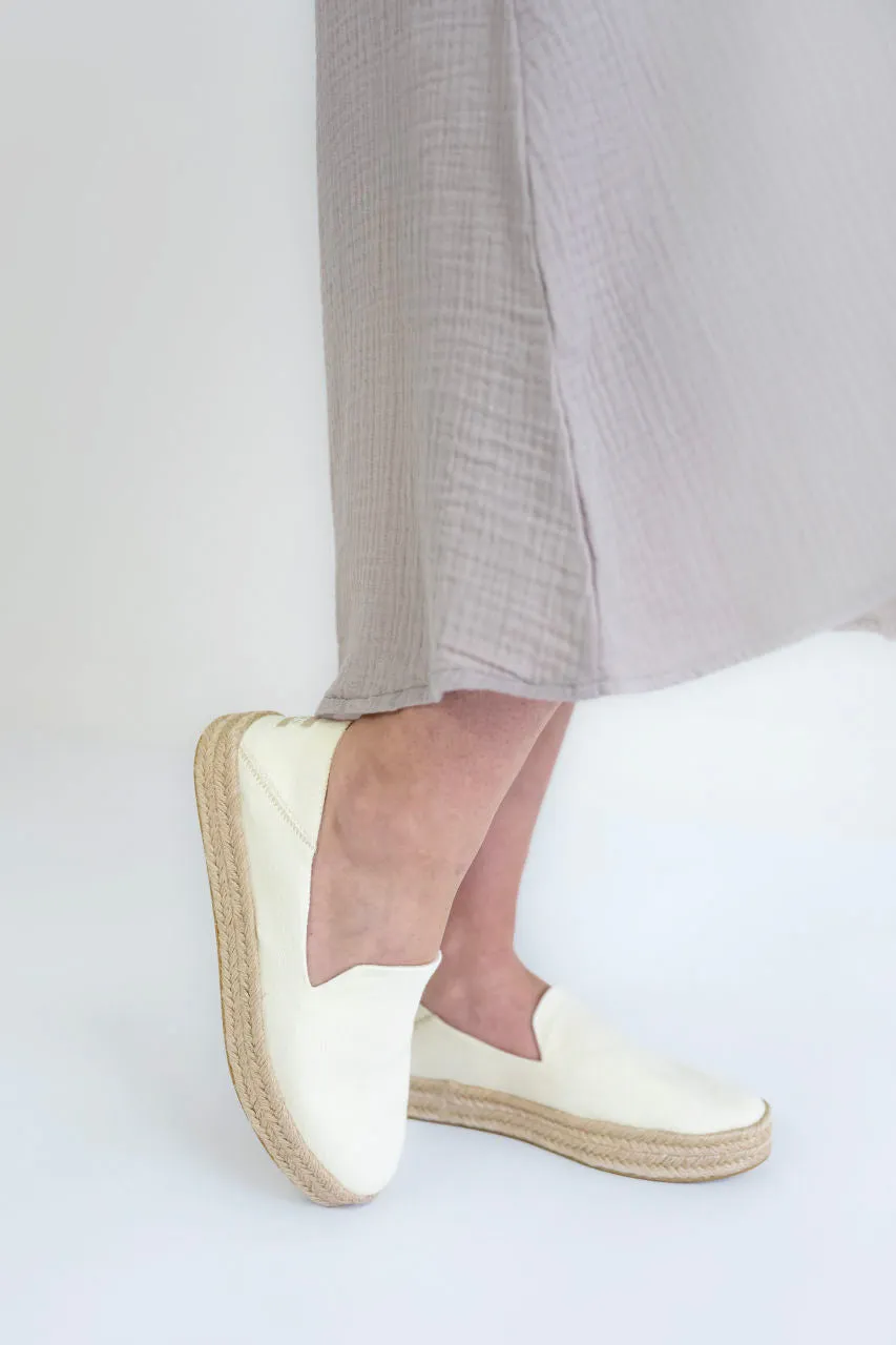 Toms Natural Twill Espadrille Slip-On Shoes