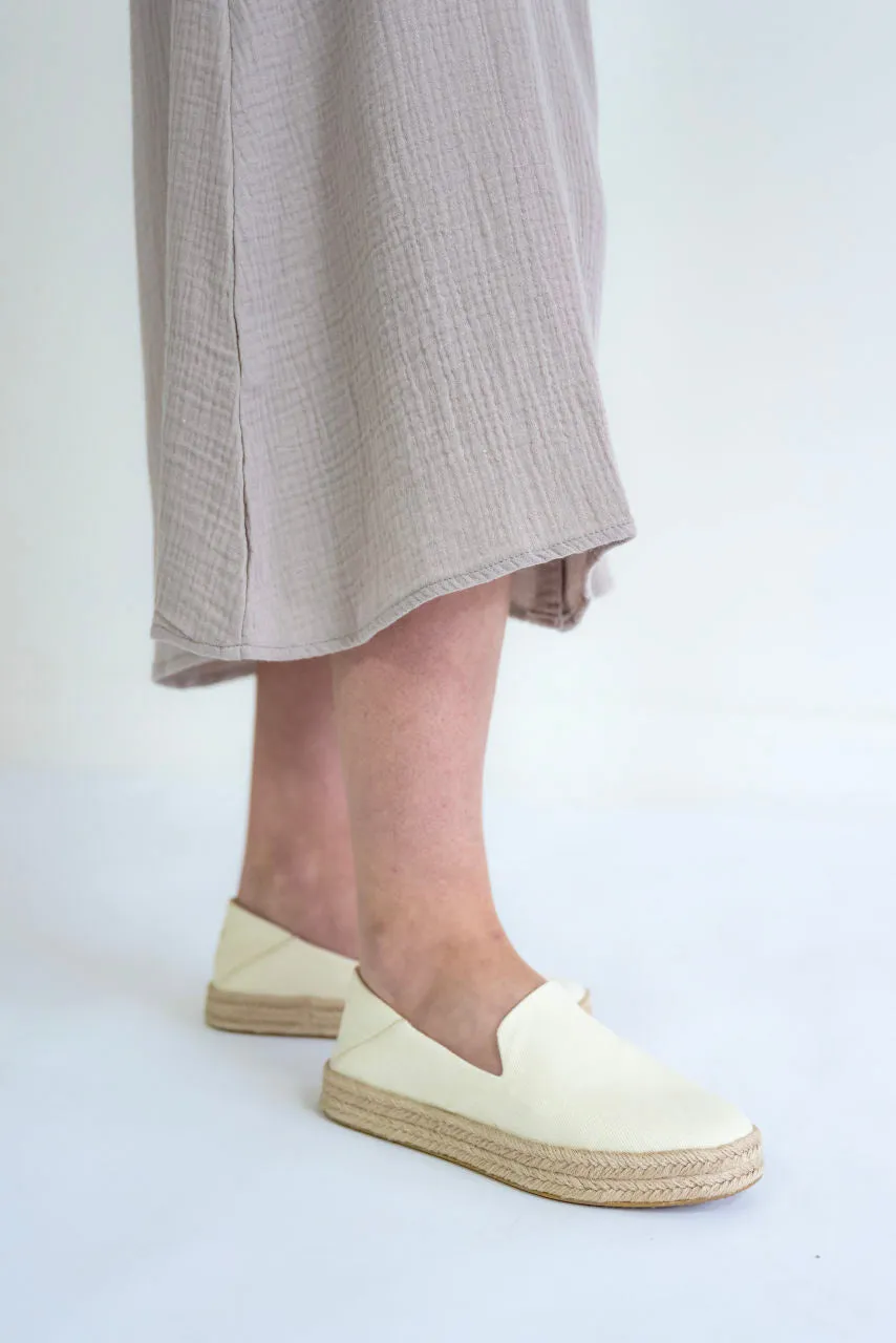 Toms Natural Twill Espadrille Slip-On Shoes