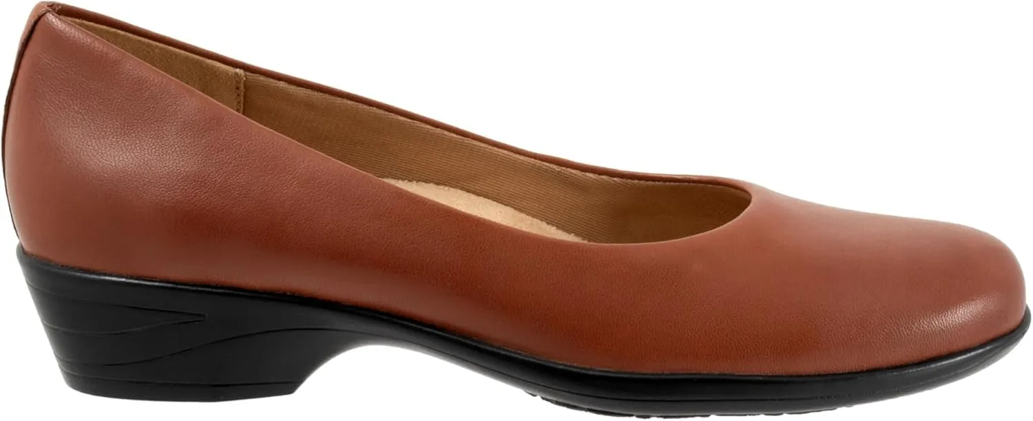 Trotters Women's Rozalin Loafer Flat
