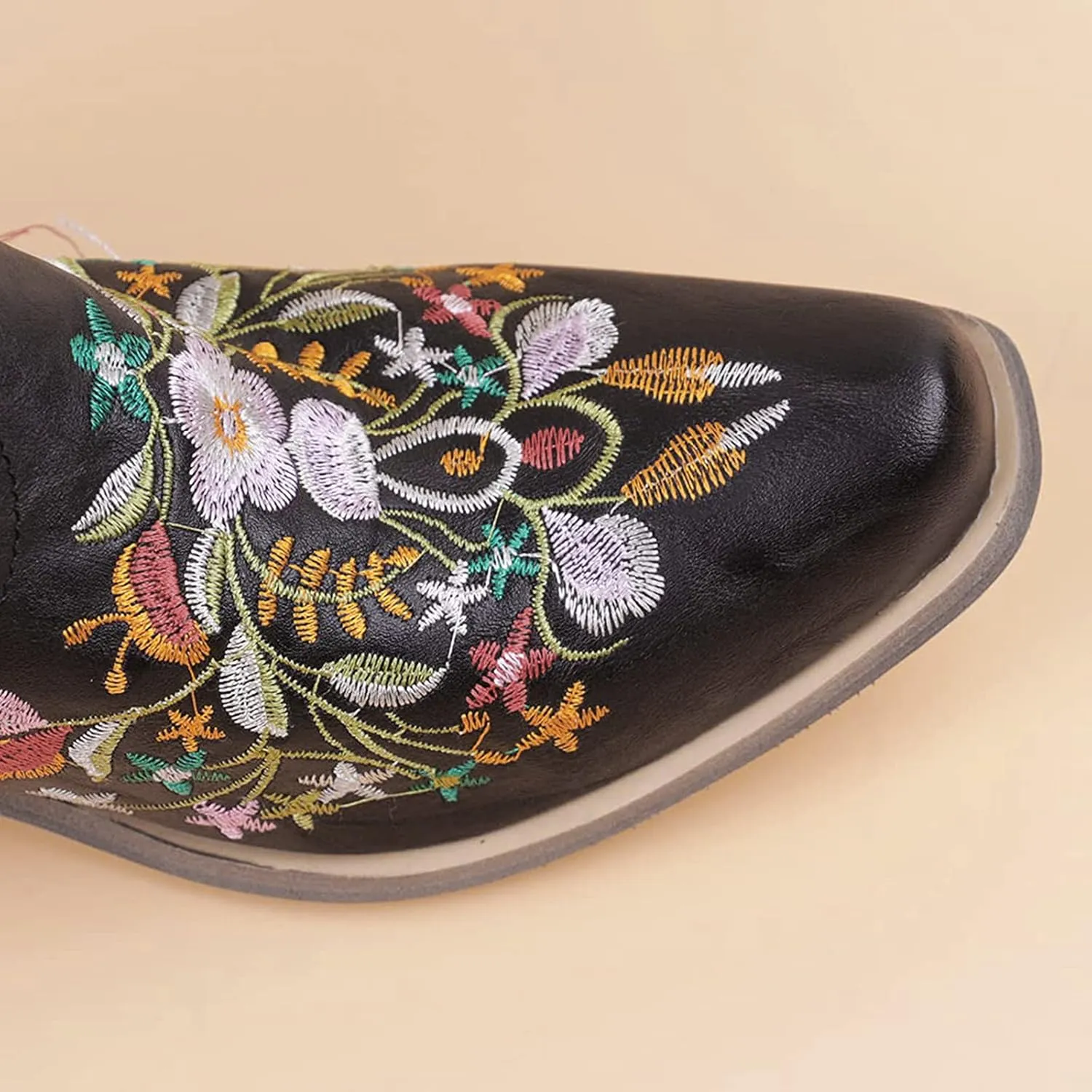 Wide Calf Cowboy Boots Cowgirl Booties for Women Embroidered Chunky Heel Pointed Toe Western Boots Pull On Boots