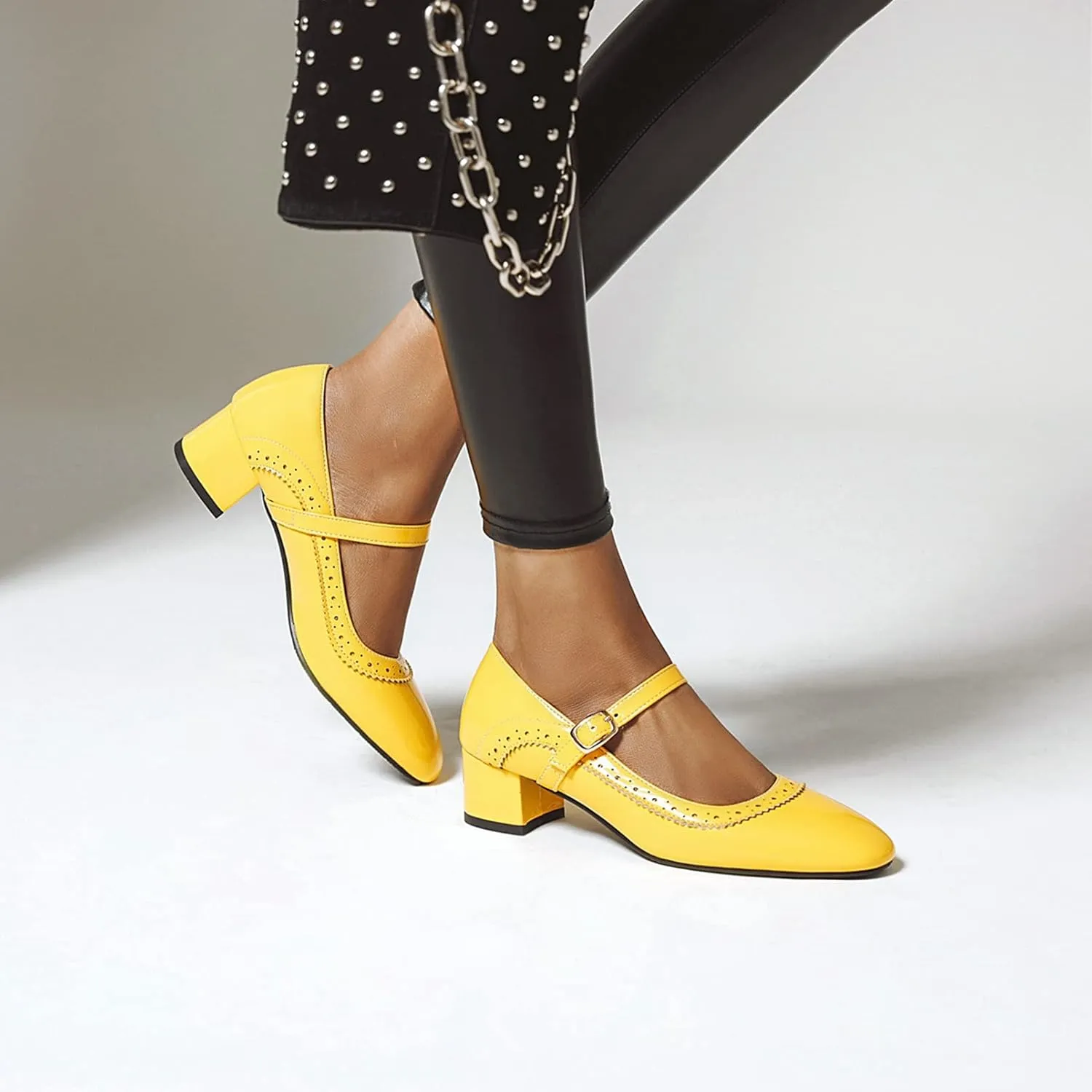 Women Low Chunky Heel Mary Jane Pumps Patent Leather Perforated Fashion Buckle Closed Toe Dress Shoes