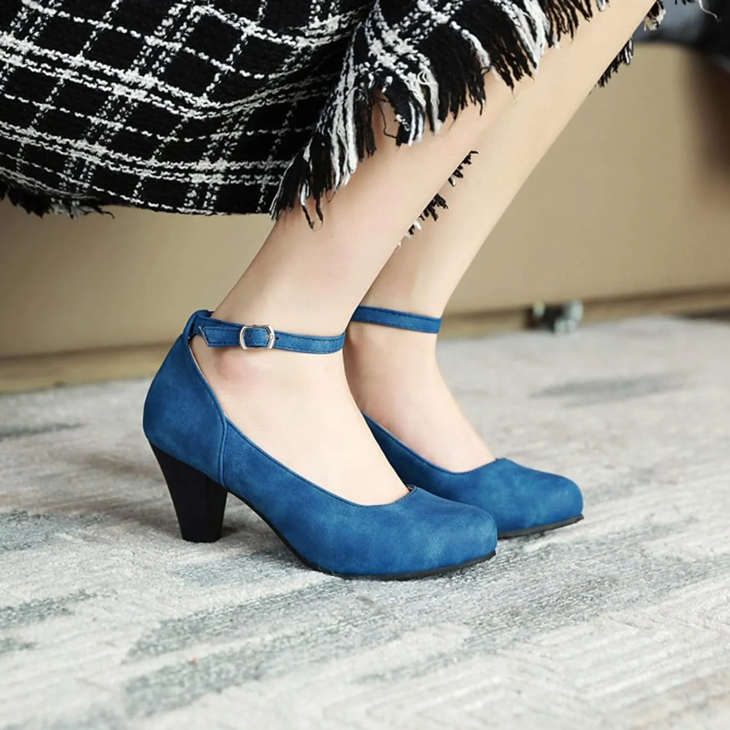 Women Mary Jane Pumps Retro Round Toe Comfortable Fashion Chunky High Heel Ankle Strap Dress Shoes