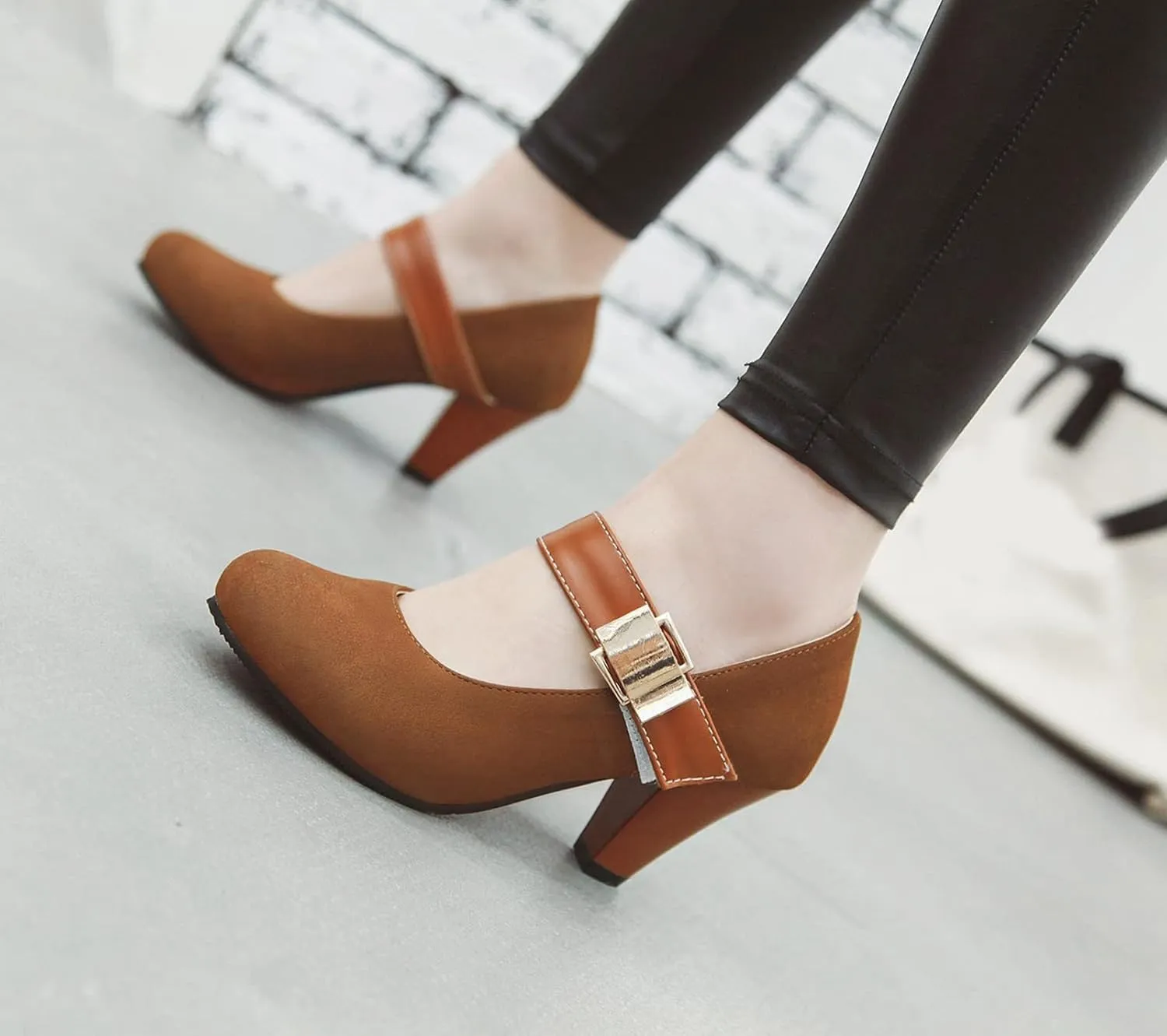 Women's Chunky High Heel Mary Jane Shoes Retro Round Toe Hook Loop Casual Ankle Strap Dress Pumps