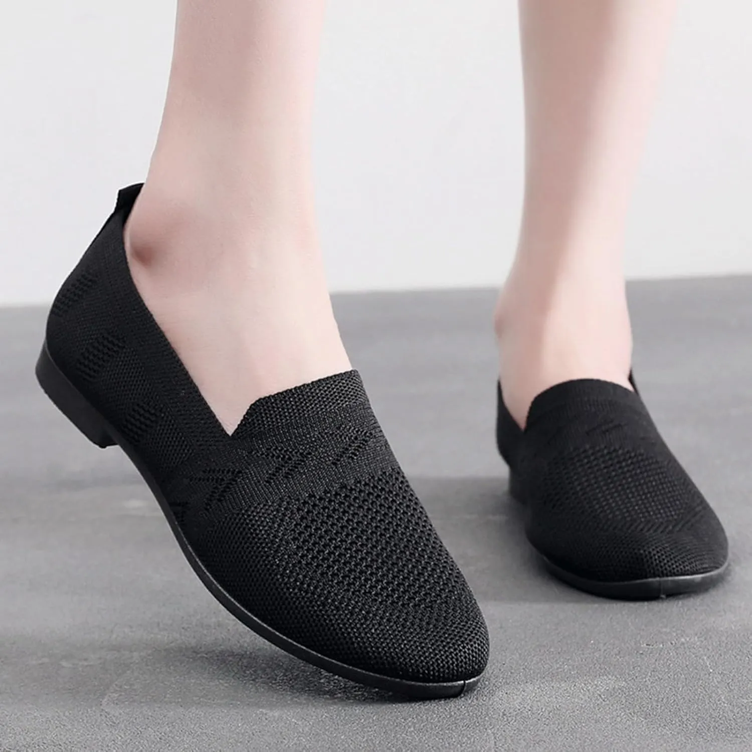 Women's Low Heel Casual Shoes Mesh Breathable Slip On Sneakers Comfortable Wide Width Work Shoes Summer Knit Flats