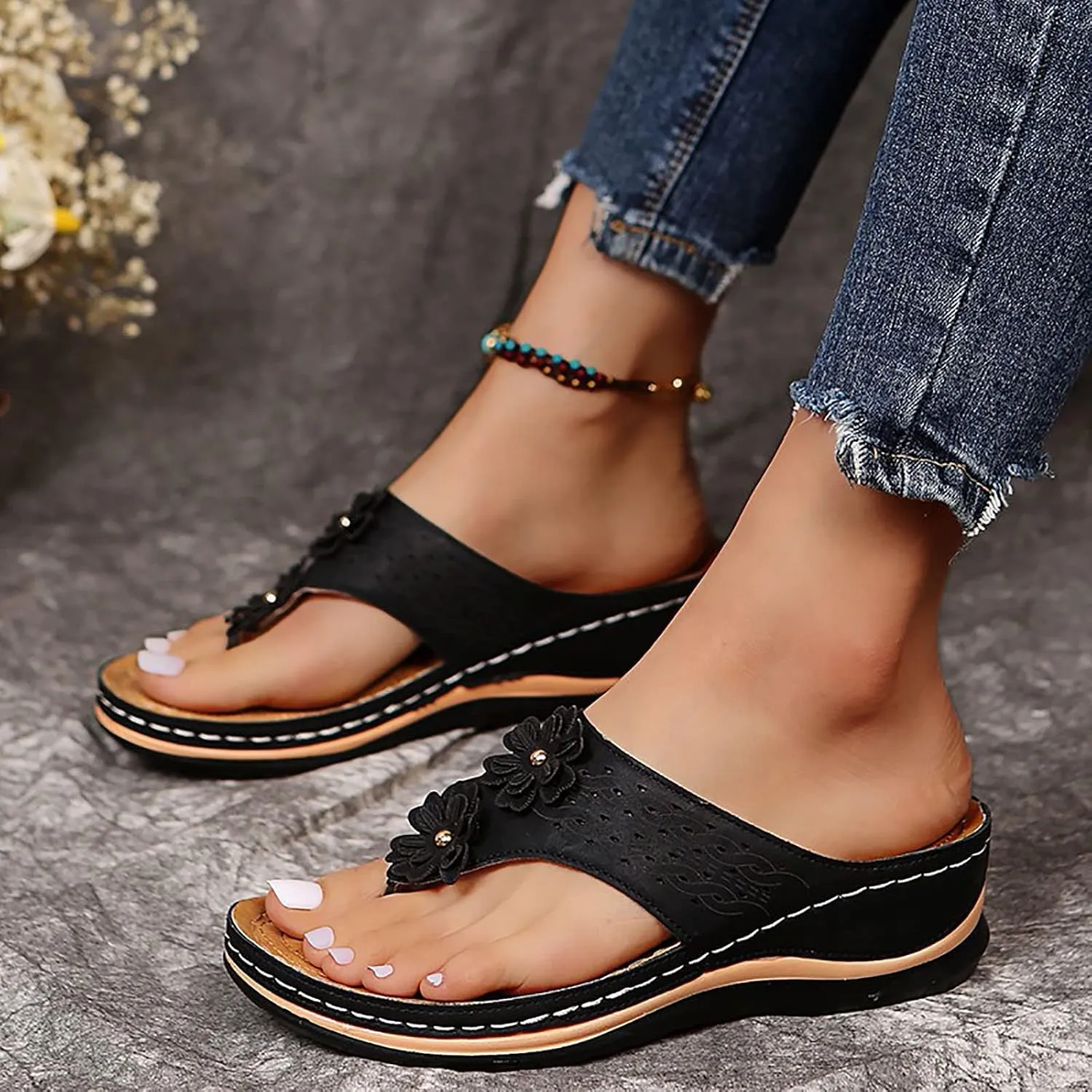 Womens Orthopedic Sandals Summer Casual Flip Flops Arch Support Adjustable Straps Thick Cushion Comfortable Walking Beach Shoes