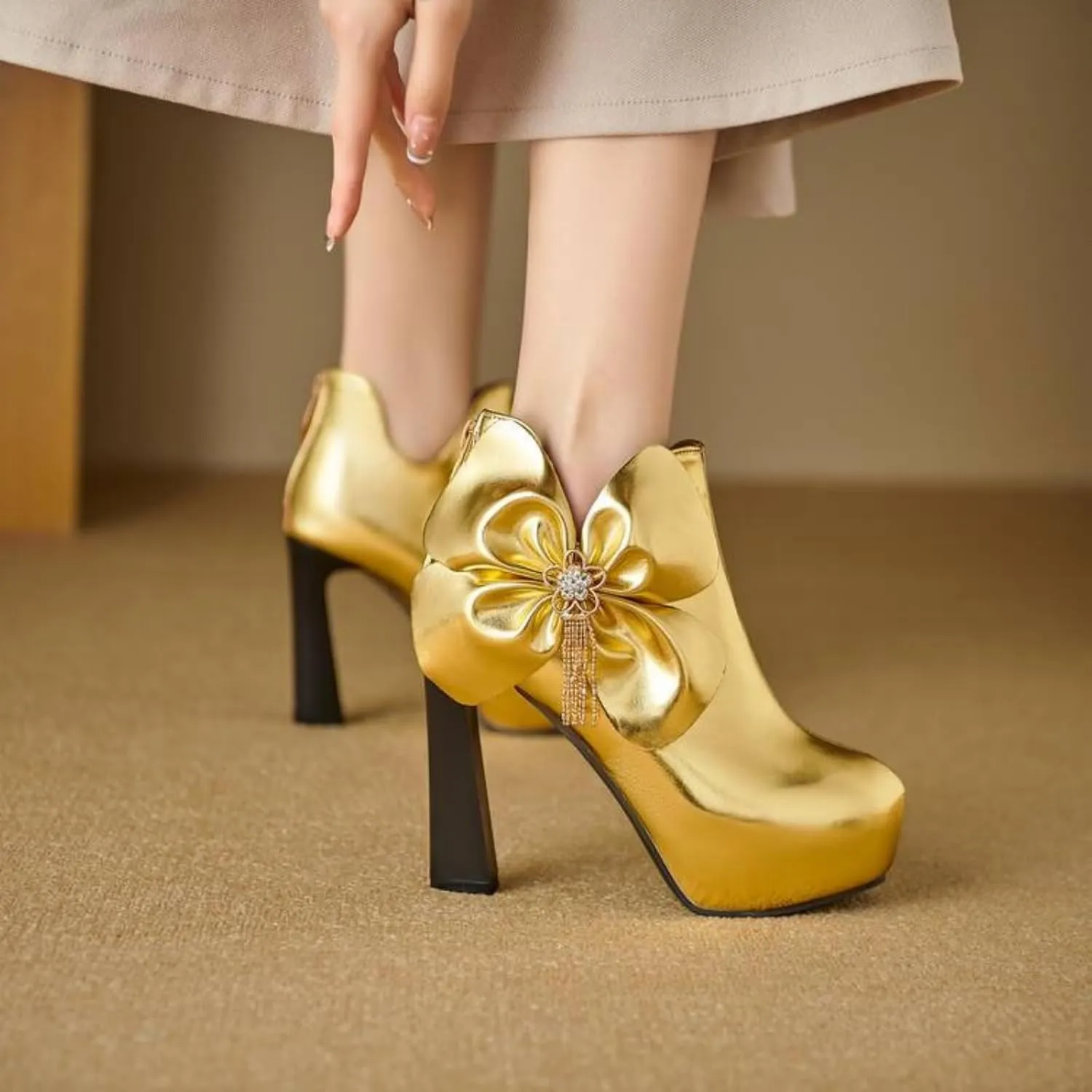 Women's Round Toe Platform Chunky High Heel Ankle Boots Sexy Rhinestone Bow V Shape Back Zipper Slip on Short Booties Fashion Casual Party Dress Pumps Shoes